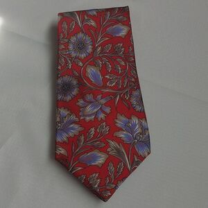 Geoffrey Beene Red Blue Floral Print All Silk Designer Necktie Tie